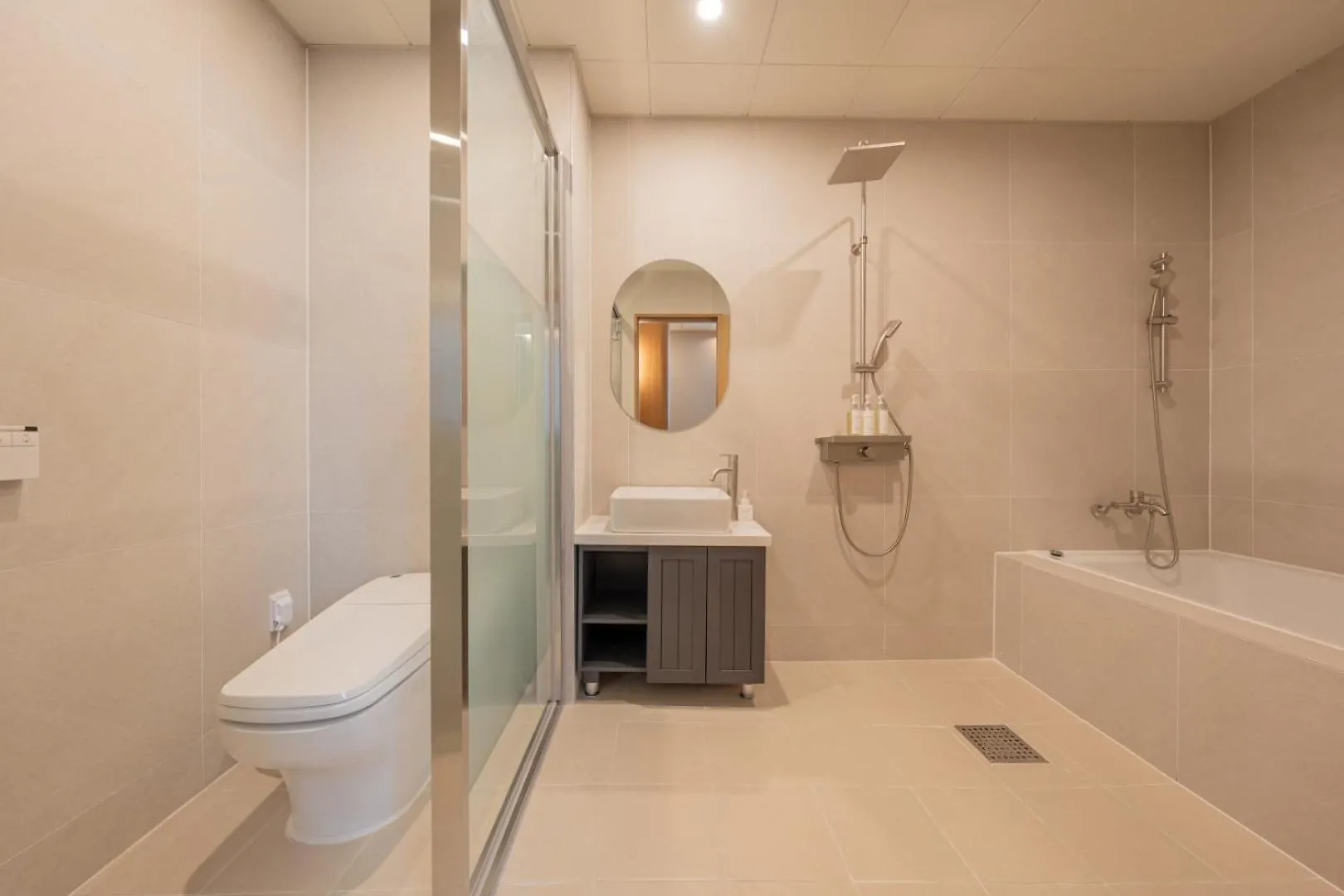 H-Avenue Hotel Munhyeon Pusan