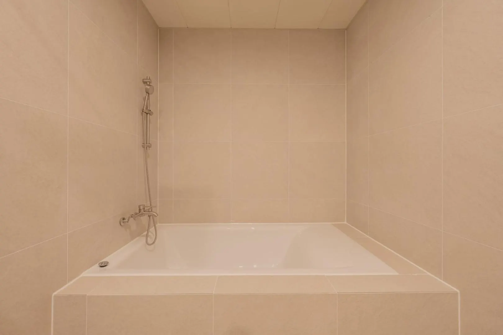 H-Avenue Hotel Munhyeon Pusan
